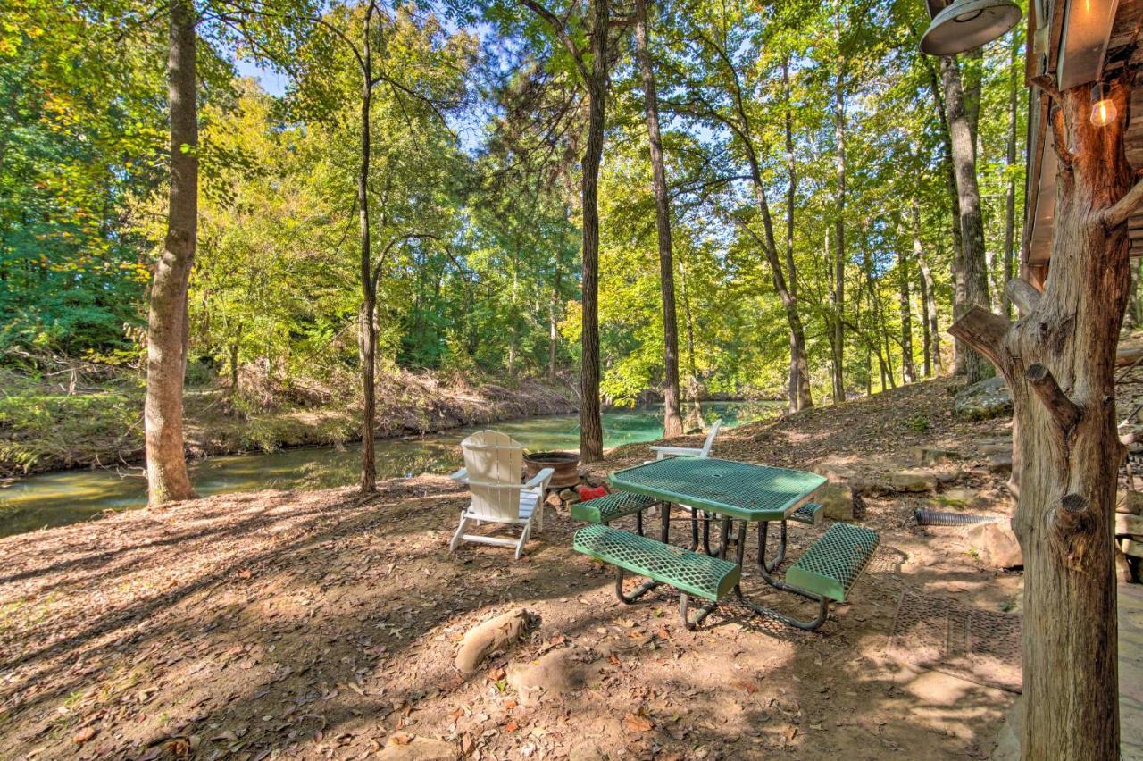 The Treehouse Cabin Creekside Home With Hot Tub! Summerville Exterior photo