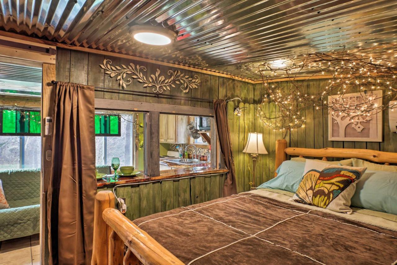 The Treehouse Cabin Creekside Home With Hot Tub! Summerville Exterior photo